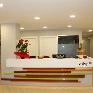 Hostal Aslyp 114 Barcelona